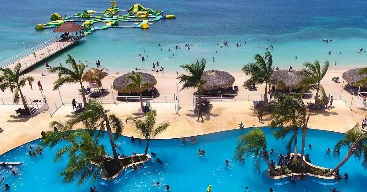 Beachview Villa Near Ocho Rios Montego Bay Jamaica Discovery Bay